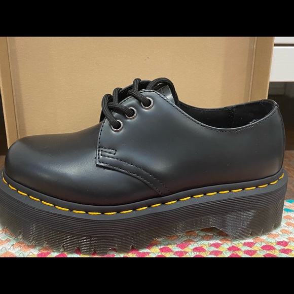 SOLD Platform Dr.Marten (8053) - Picture 2 of 8
